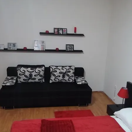 Debrecenter Apartment